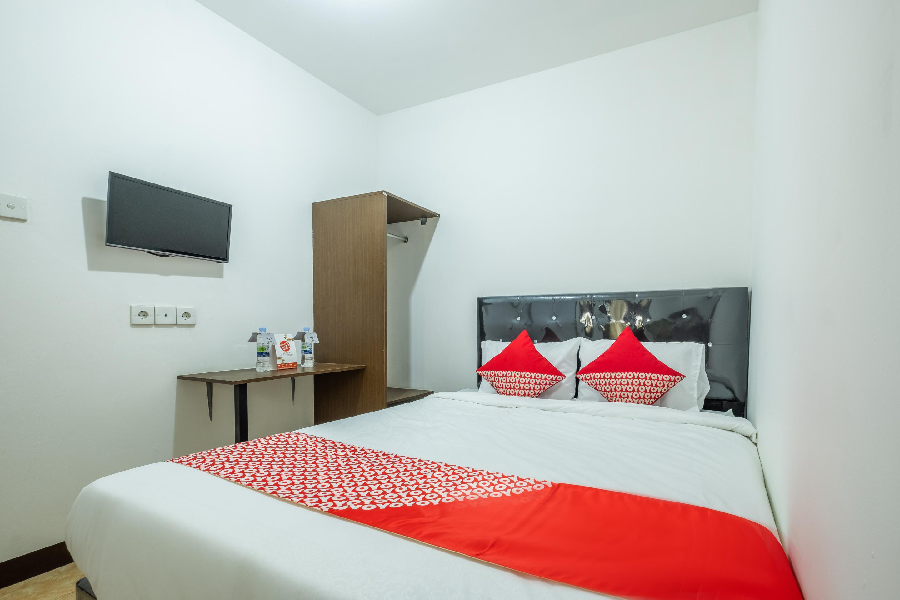 Oyo 1460 Anyelir Residence Cirebon Eksteriør billede